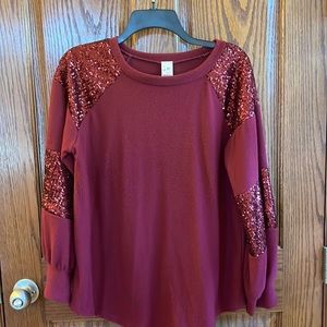 7th Ray Burgundy top.  Size XL